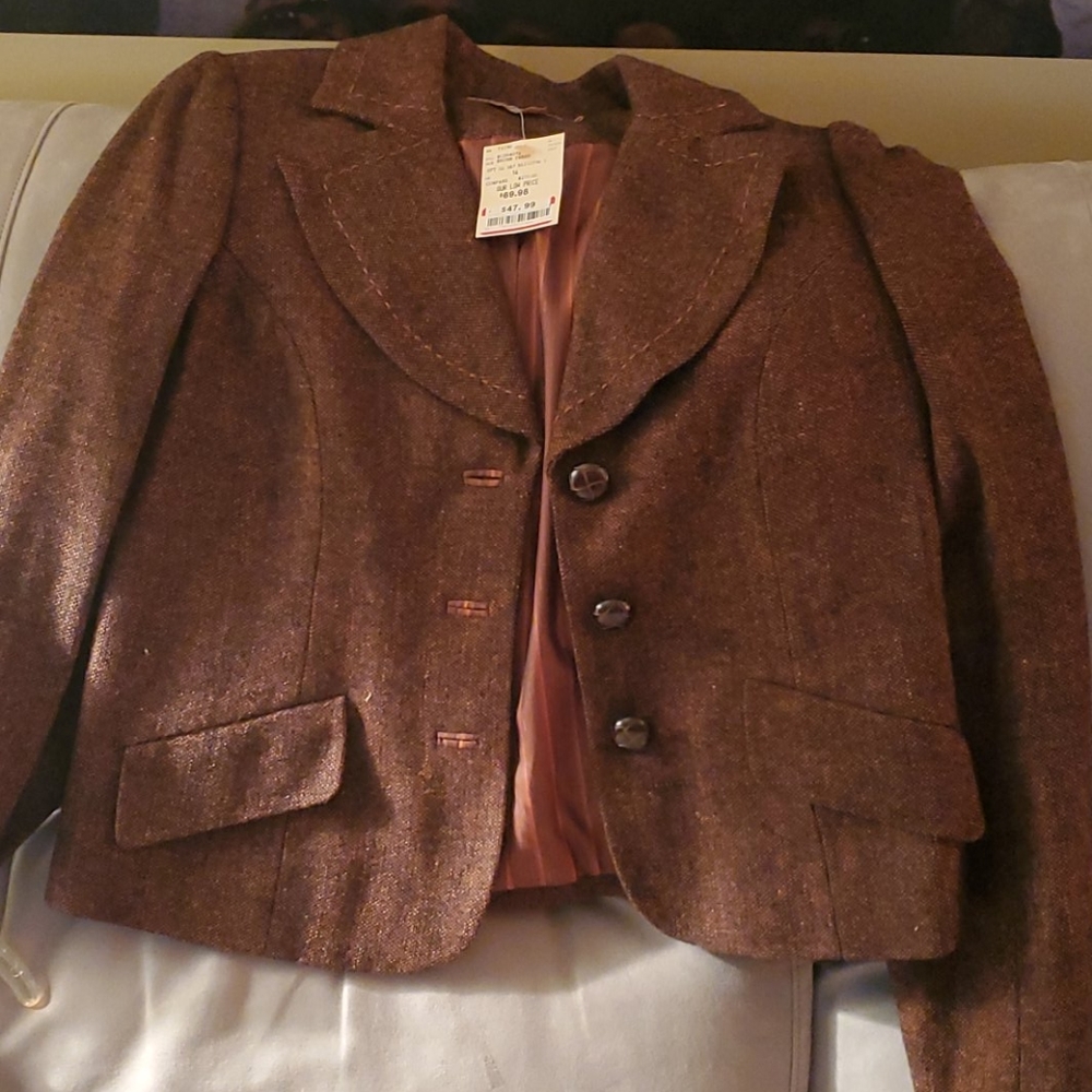 New Skirt Suit